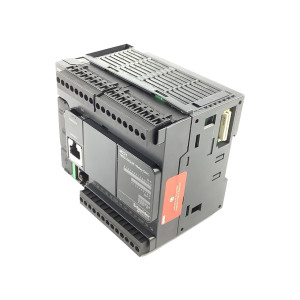 TM221CE24R